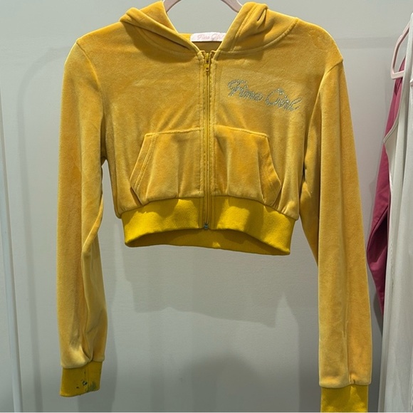 Fine Girl So 2000s Rhinestone Tracksuit (Jacket + Shorts) - Picture 2 of 8